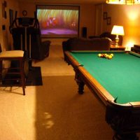 Classic Regulation Size Slate Pool Table